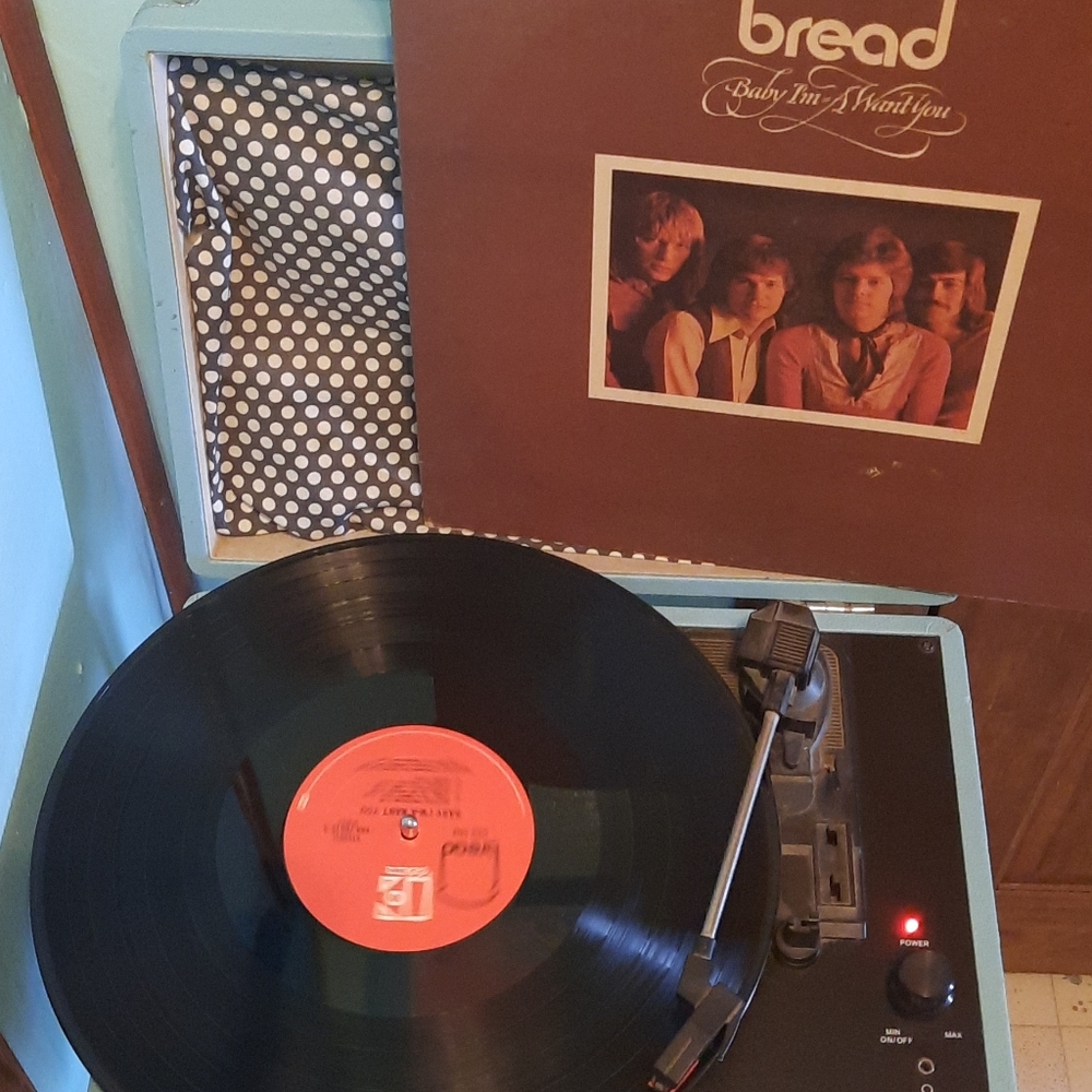 Original 1972 Bread on vinyl Baby I'm a want you
